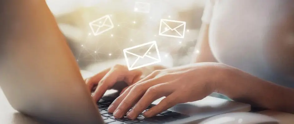 AI Emails in Franchise Development: Risks Franchisors Face