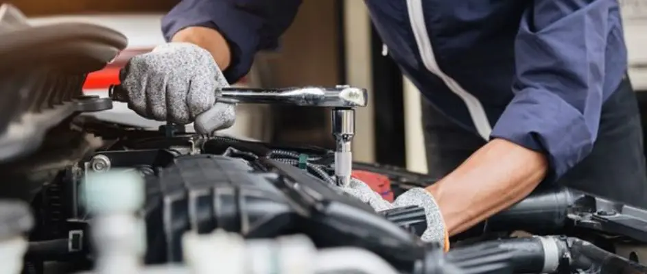 Best Automotive Franchises in the USA & Canada to Invest