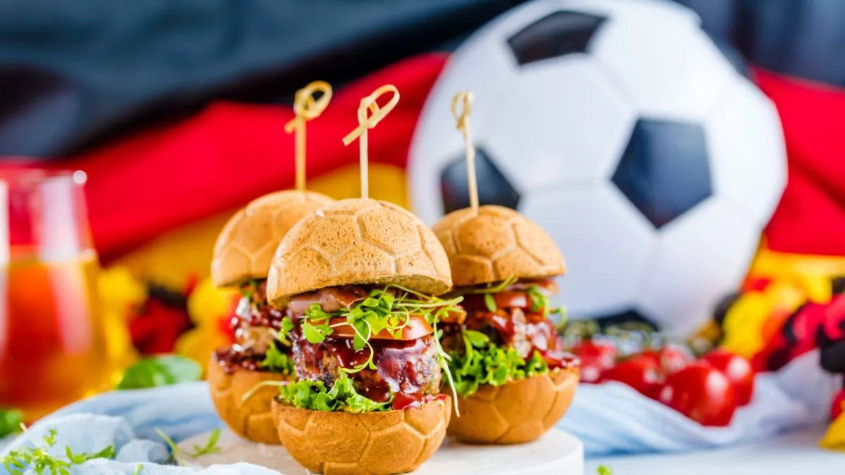 Top FIFA World Cup 2026 Restaurant Specials and Deals