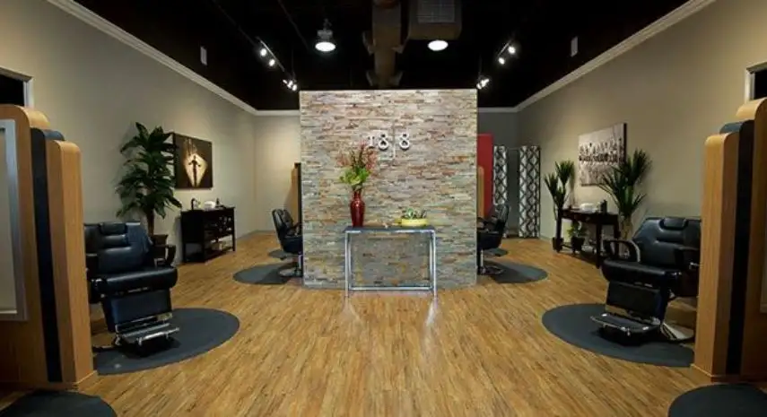 18/8 Fine Men’s Salons Franchise Cost, Fees & Opportunity image 4