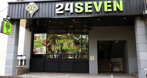 24 Seven Franchise Cost, Fees, Opportunity