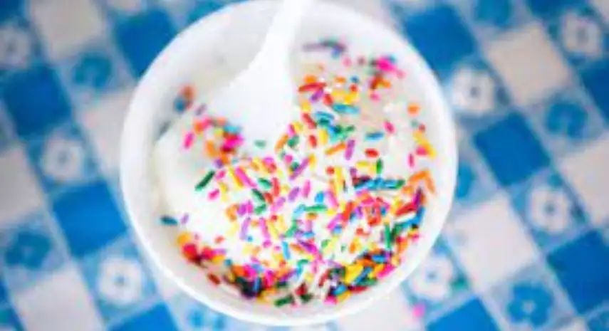 32 A Yogurt Franchise for Sale – Cost & Investment 2026