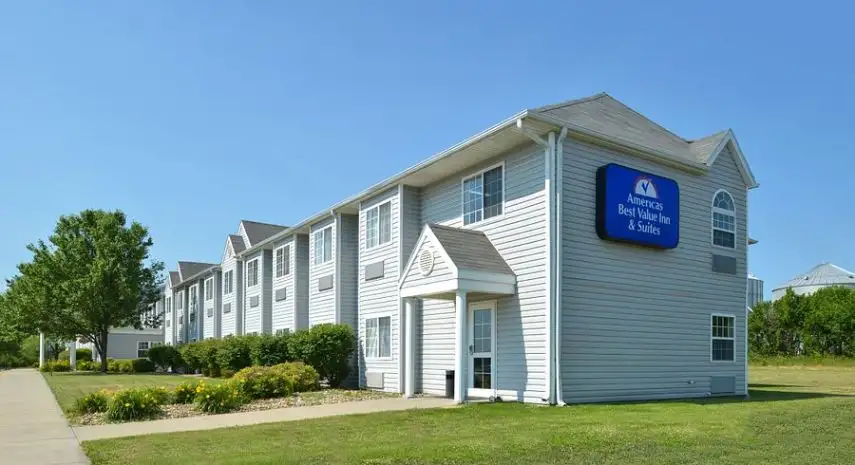 America's Best Inns & Suites USA Franchise Opportunity image 2