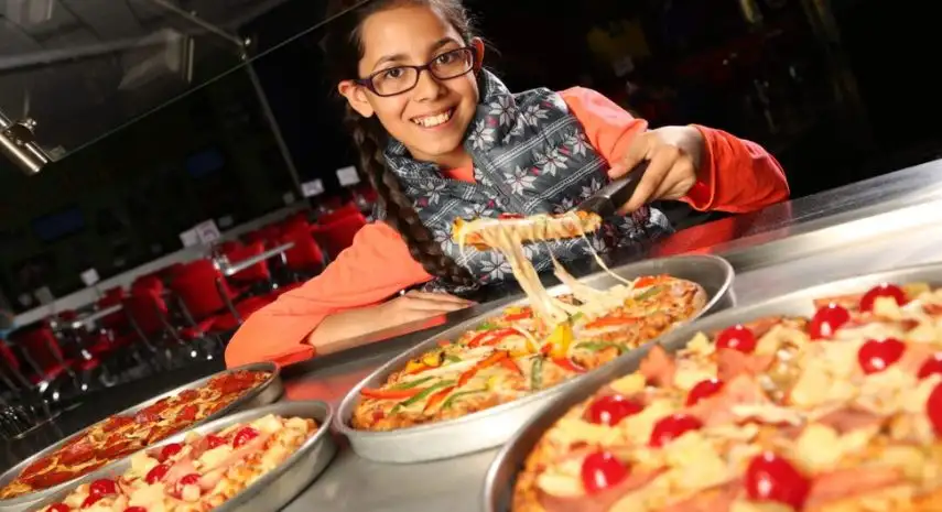 America's Incredible Pizza Company USA Franchise Opportunity image 2