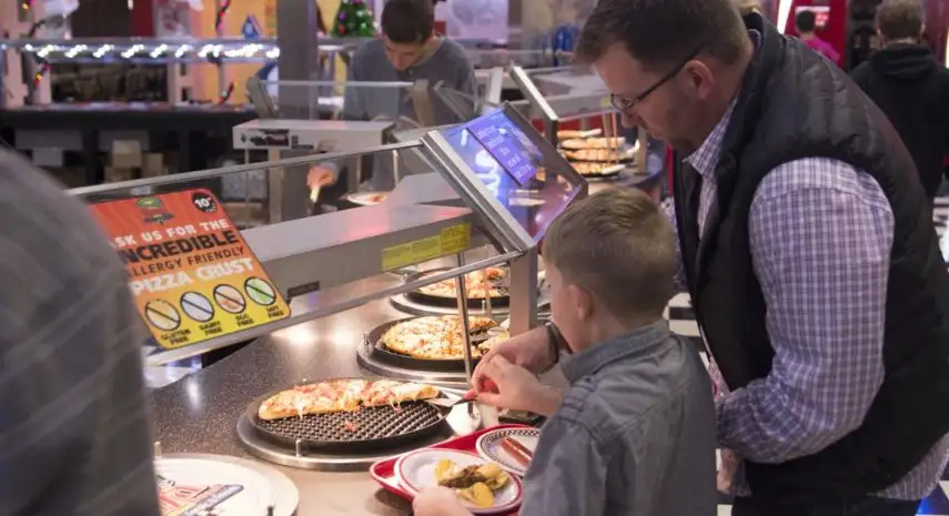 America's Incredible Pizza Company USA Franchise Opportunity image 3