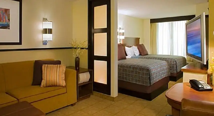 AmeriSuites USA Franchise Opportunity image 4