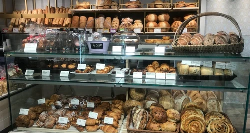 Au Pain Doré Franchise Cost, Fees, Opportunities