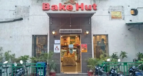 Bake Hut Franchise Cost, Fees, Opportunity