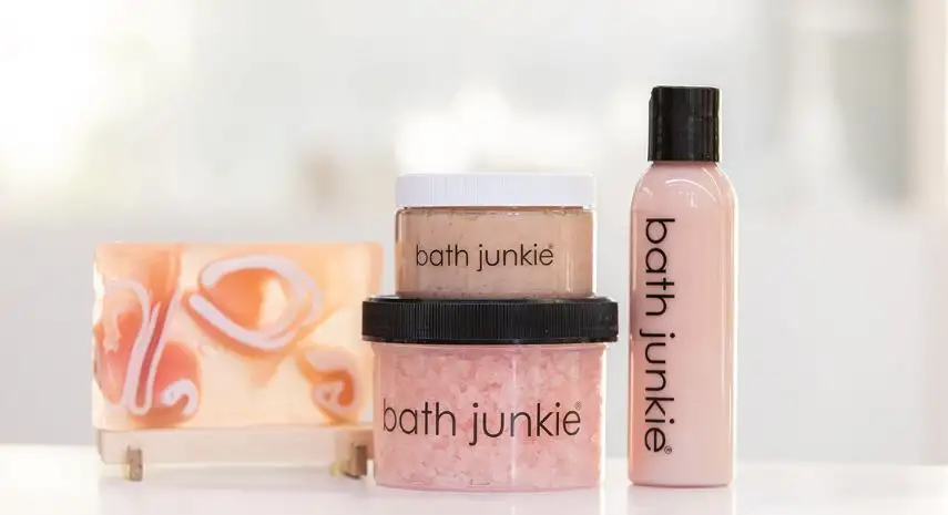 Bath Junkie USA Franchise For Sale image 3