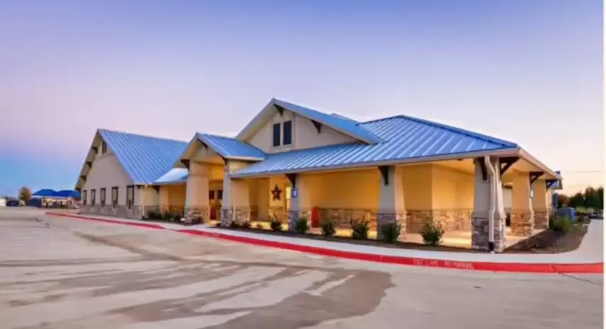 Bee Hive Homes Franchise Cost, Fees & Opportunity