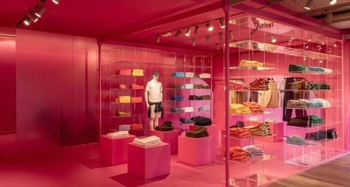 Benetton Franchise Cost, Fees, Opportunity