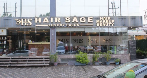 Best Luxury Salon Franchise Cost, Fees, Opportunity