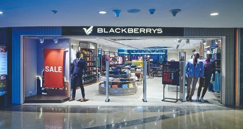 Blackberrys Franchise Cost, Fees, Opportunity