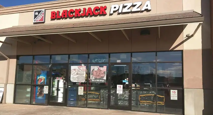 Blackjack Pizza and Salads Franchise For Sale image 2