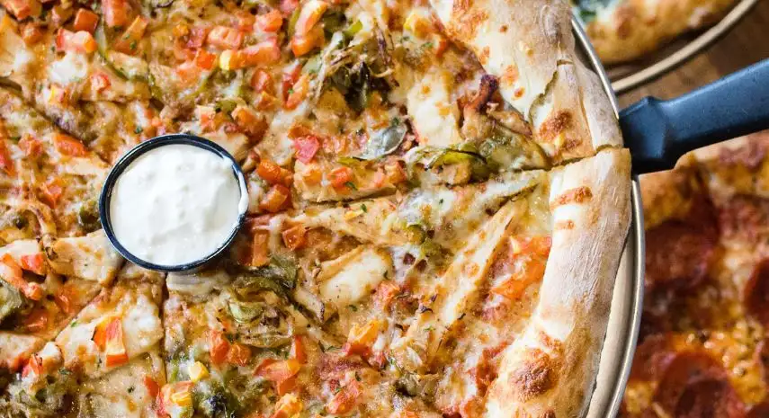 Boombozz Craft Pizza & Taphouse USA Franchise For Sale