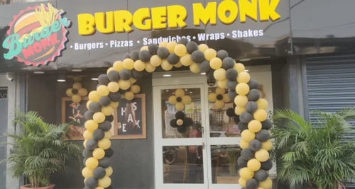 Burger Monk Franchise Cost, Fees, Opportunity
