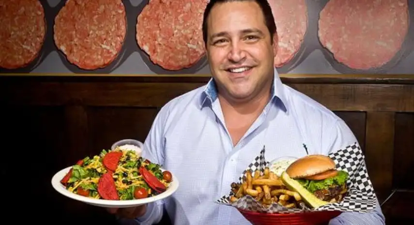 Burgers 2 Beer Restaurant USA Franchise Opportunity image 3