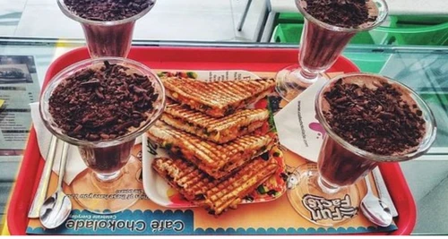 Cafe Chokolade Franchise Cost, Fees, Opportunity