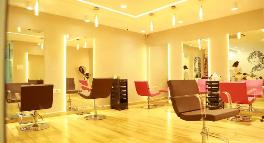 Camille Albane USA Franchise Opportunity image 4