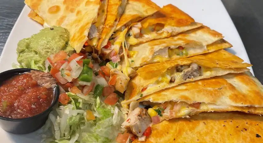 Champps Americana Franchise Cost, Fees & Opportunity