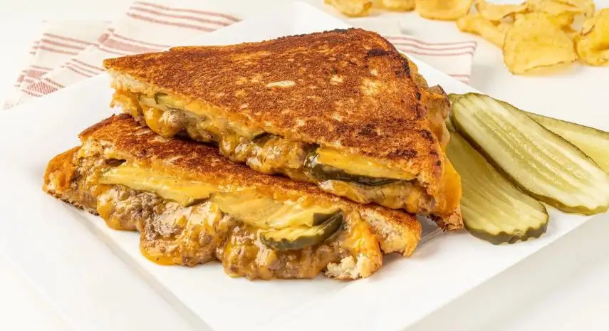 Cheesy Street Grill USA Franchise Opportunity image 2