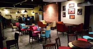 Coasters Coffee Franchise Cost, Fees, Opportunity