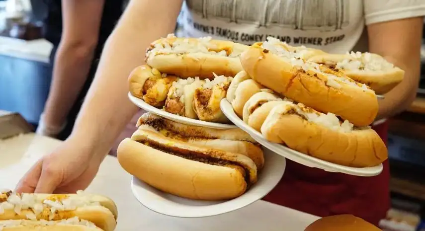 Coney Island Hot Weiner Shop USA Franchise Opportunity image 3