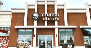 Crumbl Cookies Franchise Cost, Fees & Opportunity