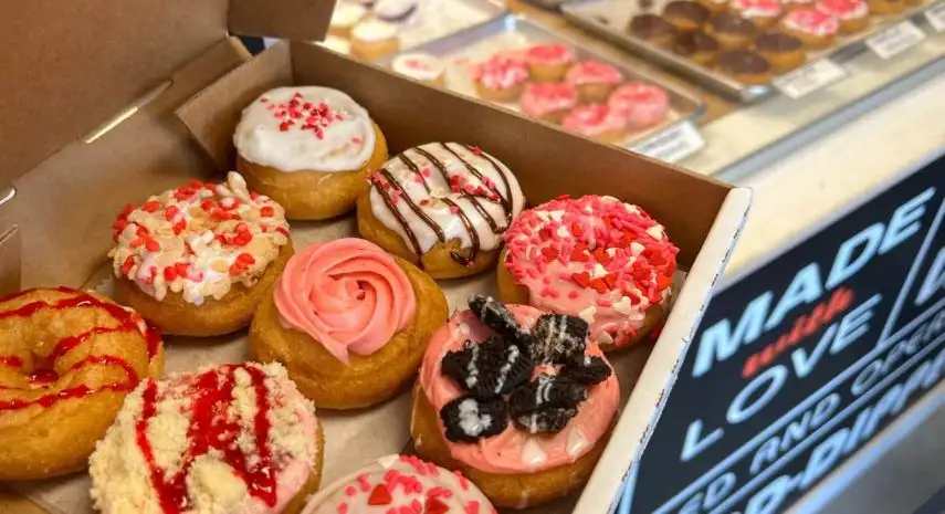 Da Vinci's Donuts Franchise Opportunity in the USA image 4