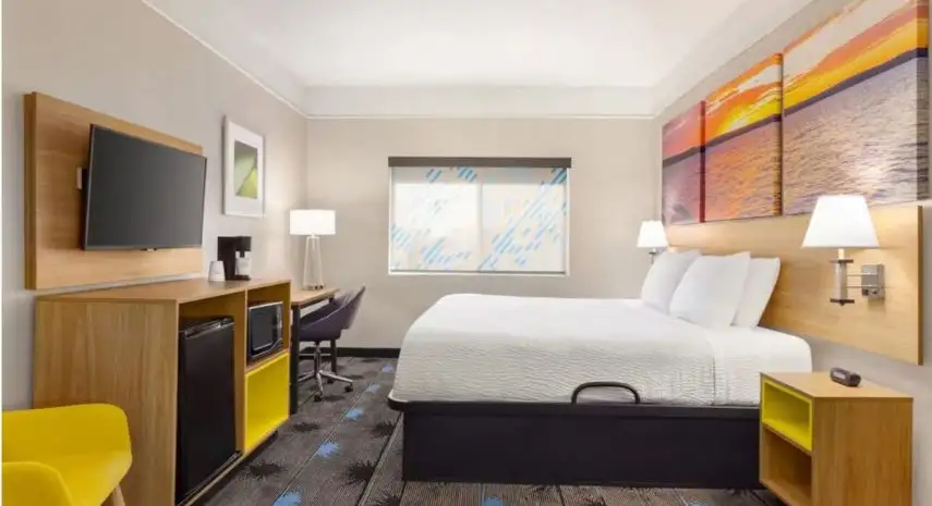 Days Inn by Wyndham USA Franchise For Sale image 3