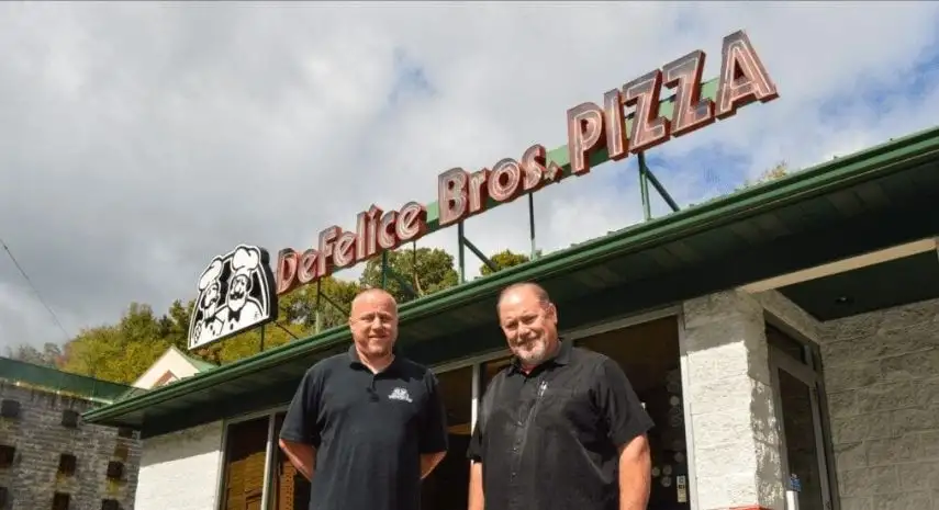 DeFelice Bros. Pizza USA Franchise For Sale image 2