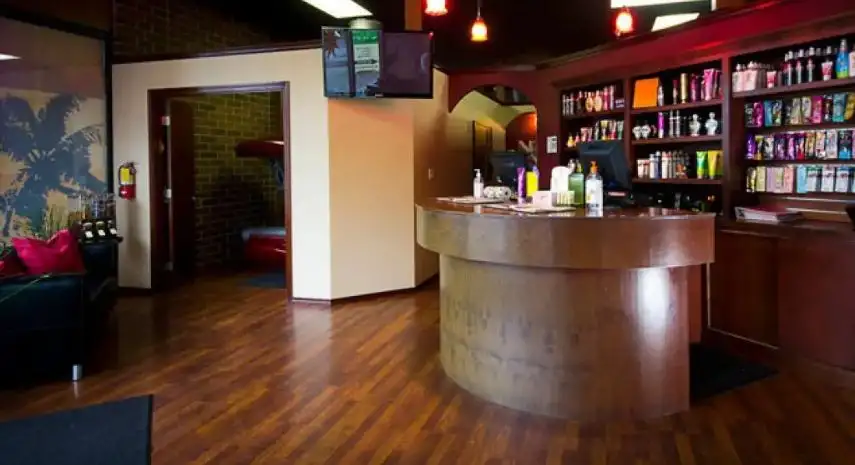 Desert Sun Tanning Salons  in the USA