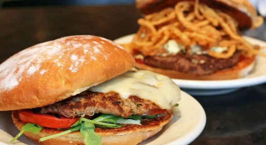 DMK Burger Bar USA Franchise For Sale image 3