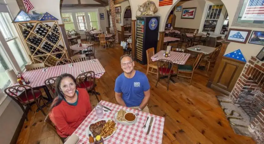 Doe's Eat Place USA Franchise For Sale image 4