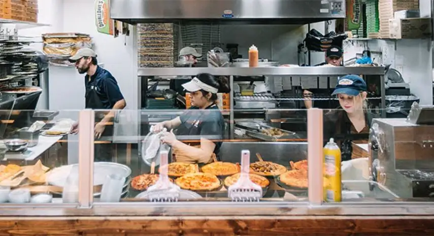 DoubleDave's Pizzaworks USA Franchise Opportunity