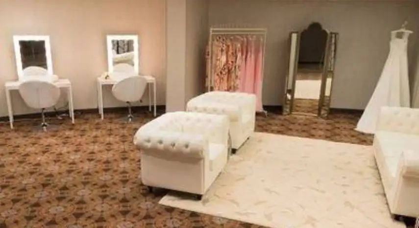 Dream Day Dressing Rooms  USA