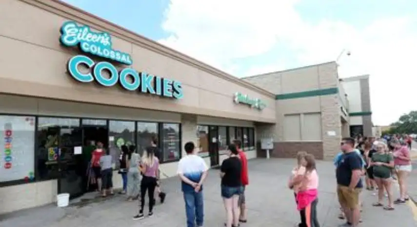 Eileen’s Colossal Cookies Franchise Opportunity in the USA image 2