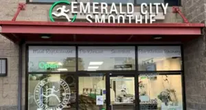 Emerald City Smoothie  in the USA