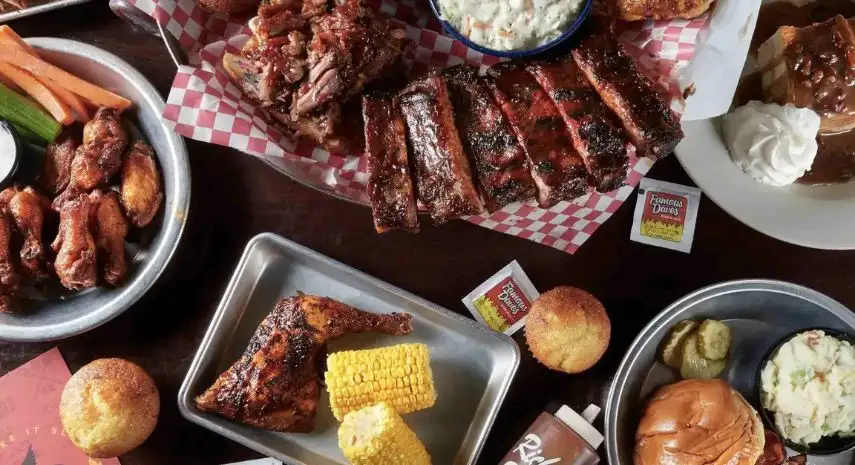 Famous Dave’s Franchise Opportunity image 4