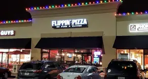 Flippin’ Pizza