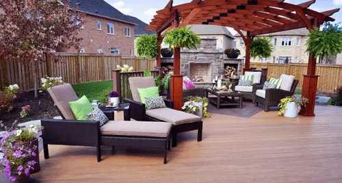 Hickory Dickory Decks Franchise Cost, Fees & Opportunities