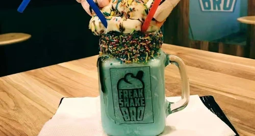 Freak Shake Bro Franchise Cost, Fees, Opportunities