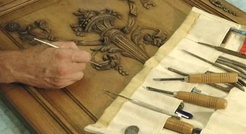 Furniture Medic  | repair & restoration