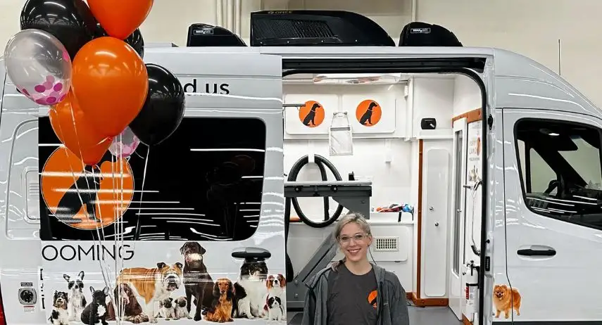 Furry Land Mobile Pet Grooming Franchise Opportunity image 4