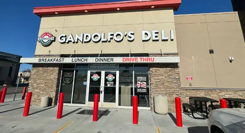 Gandolfo’s Deli Franchise Opportunity | New York deli image 2