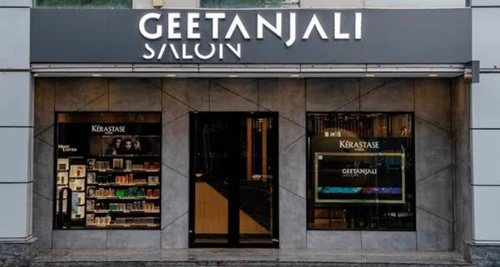 Geetanjali Salon Franchise Cost, Fees, Opportunity