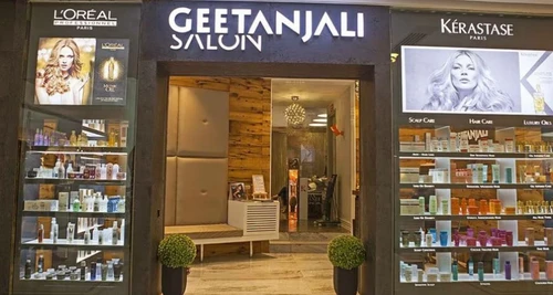 Geetanjali Salon Franchise Cost, Fees, Opportunity