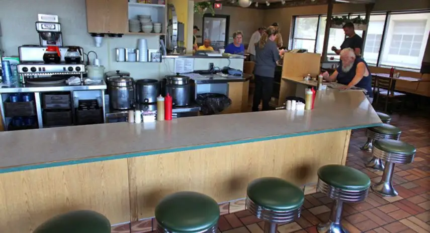 George Webb Restaurant Opportunity image 3