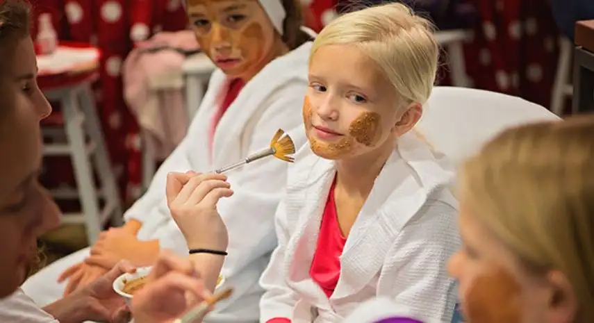 Giggles & Glam Salons Opportunity