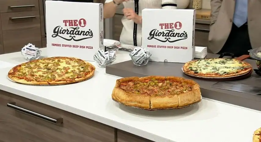 Giordano’s Pizza Franchise Opportunity | deep dish pizza image 4